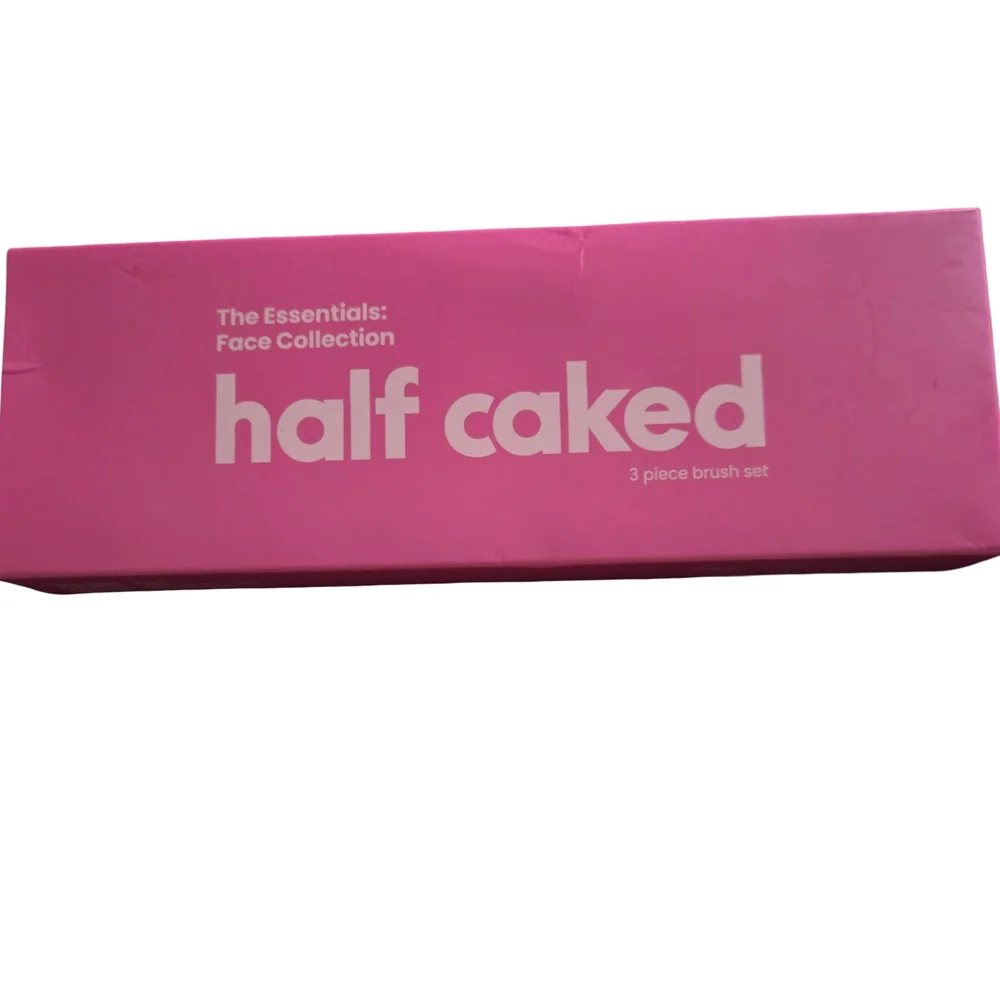 Half Caked Face Brush‎ Set in Pink